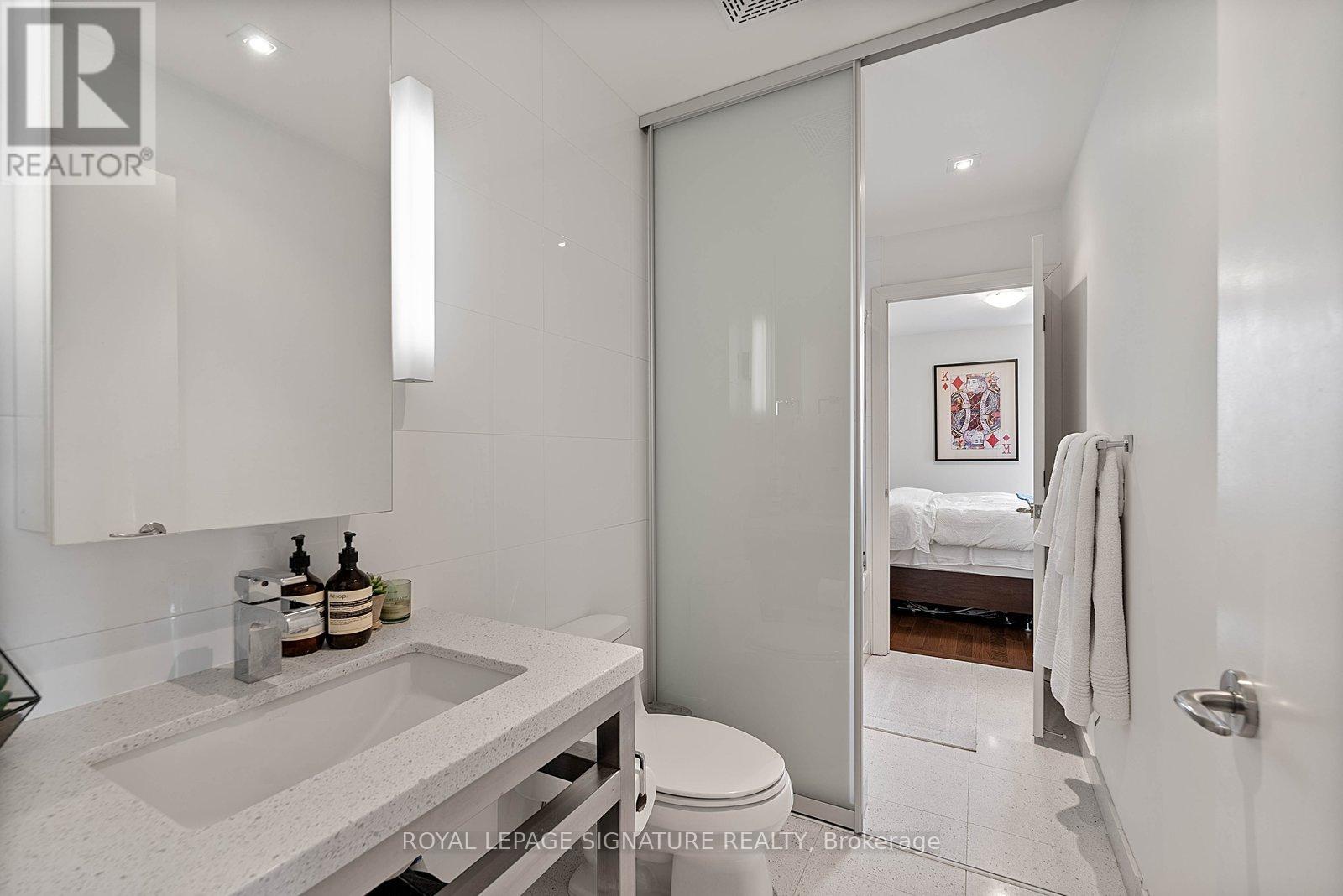 3008 - 80 John Street, Toronto, Ontario M5V 3X4 - Photo 21 - C12913562