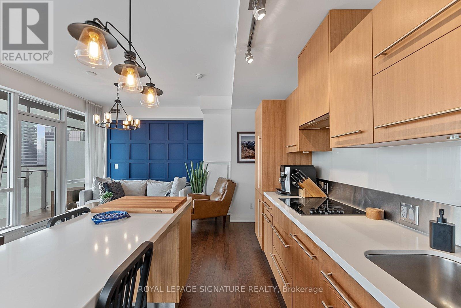 3008 - 80 John Street, Toronto, Ontario M5V 3X4 - Photo 7 - C12913562