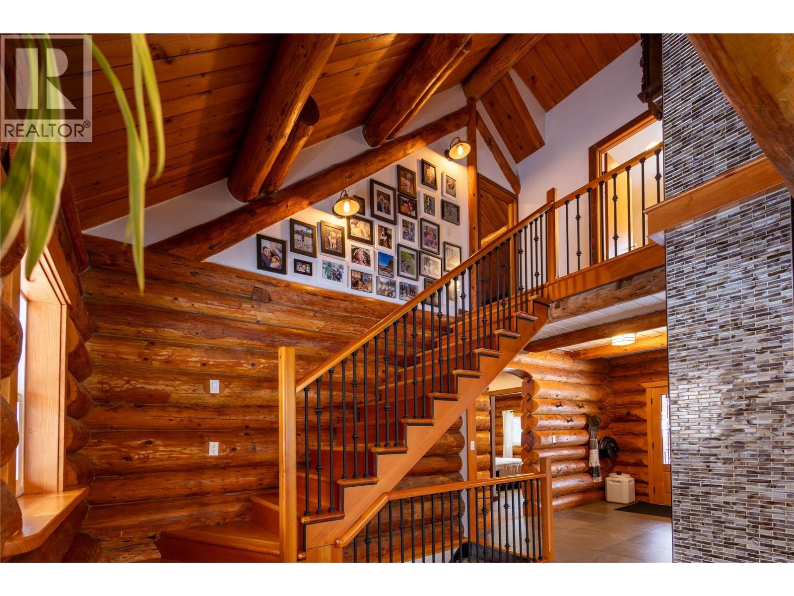 3697 Blewett Road, Nelson, British Columbia  V1L 6V8 - Photo 30 - 10379808