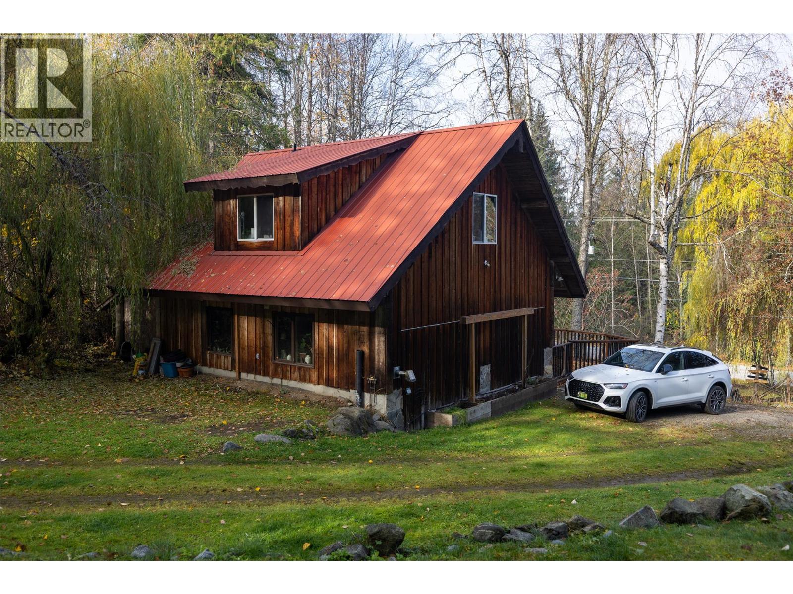 3697 Blewett Road, Nelson, British Columbia  V1L 6V8 - Photo 55 - 10379808