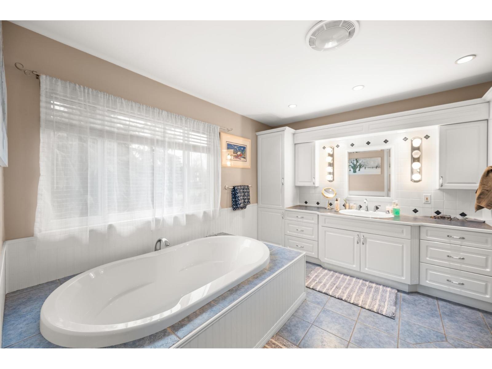 19294 78 Avenue, Surrey, British Columbia  V4N 6C7 - Photo 16 - R3091716