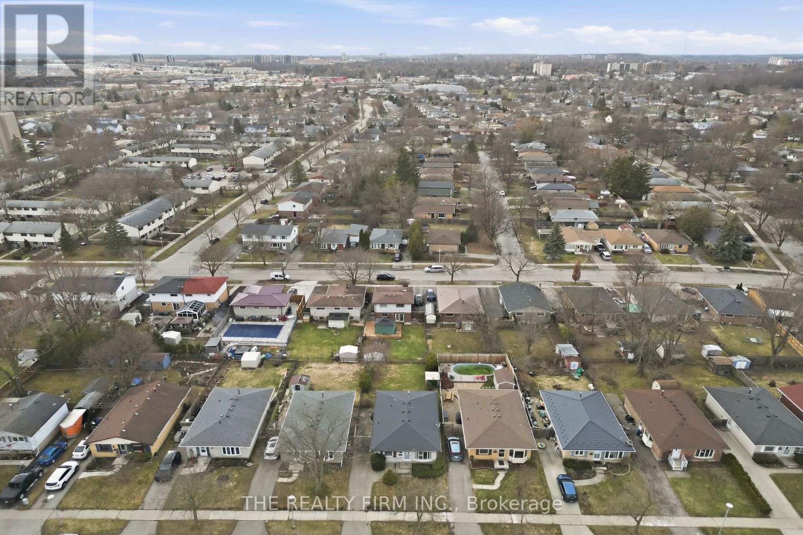 52 Clifton Crescent, London South, Ontario  N6C 3V8 - Photo 36 - X12916944