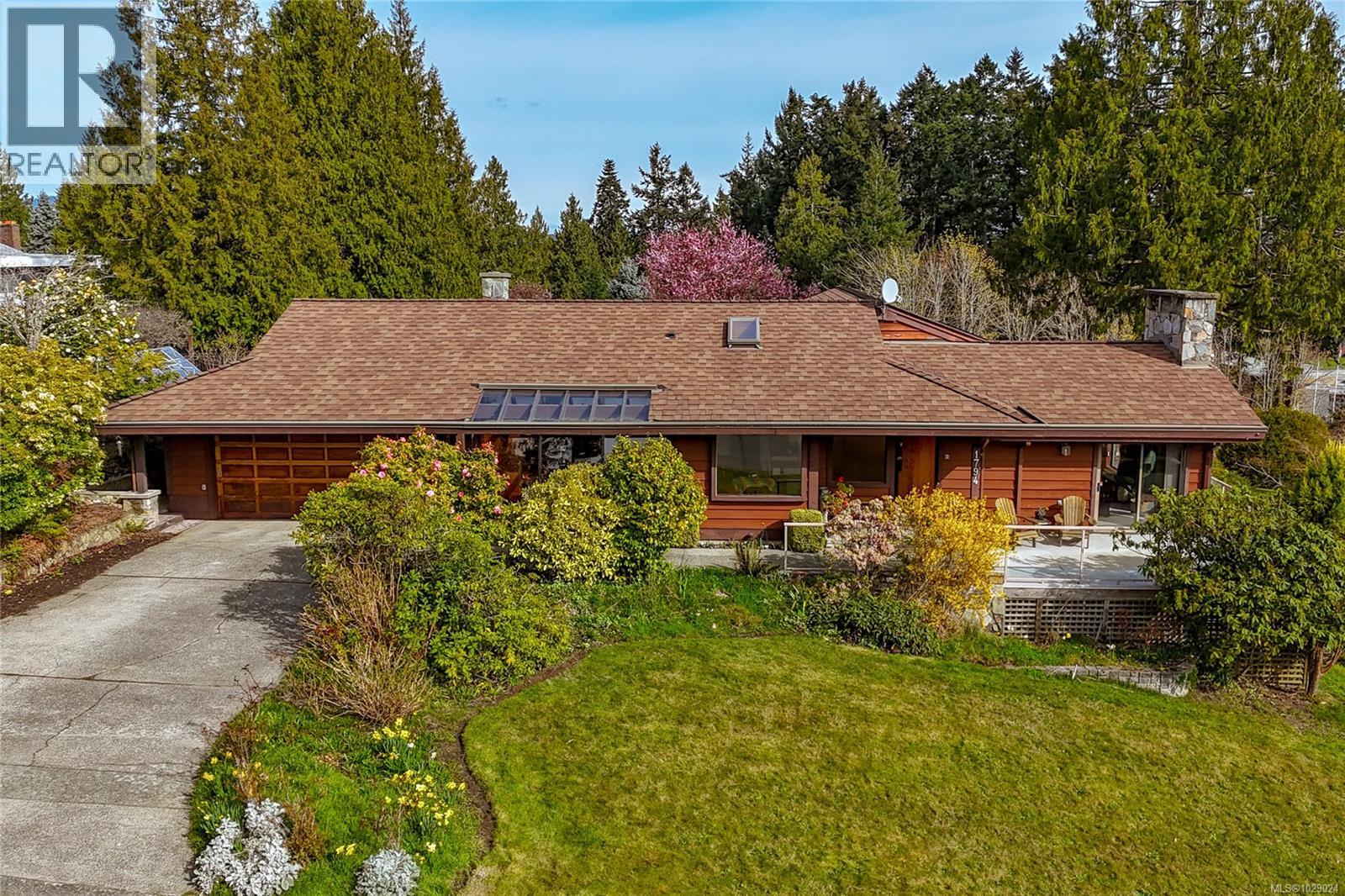 1794 Orcas Park Terr, North Saanich, British Columbia