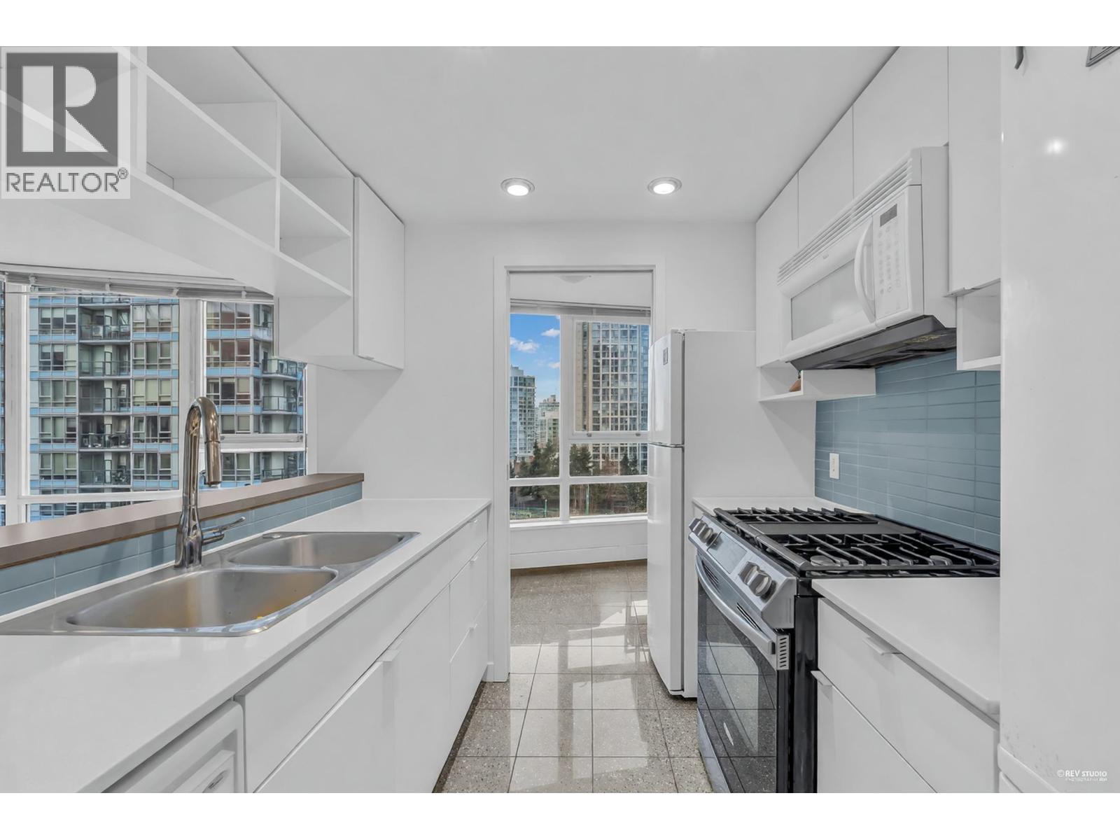 1202 928 Beatty Street, Vancouver, British Columbia  V6Z 3G6 - Photo 10 - R3085653