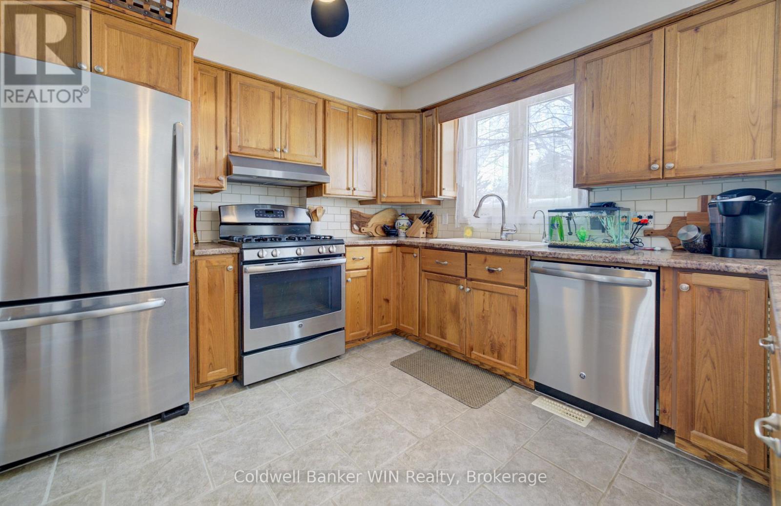 29 John Street W, Minto, Ontario  N0G 1M0 - Photo 11 - X12749832