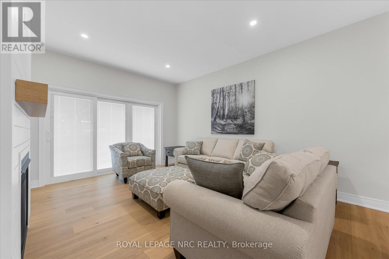 736 Clarence Street, Port Colborne, Ontario  L3K 0A8 - Photo 12 - X12916958