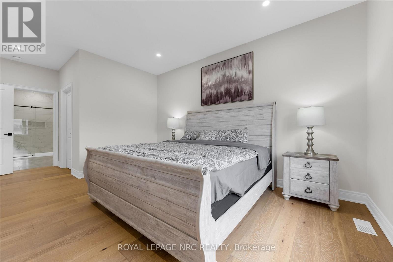 736 Clarence Street, Port Colborne, Ontario  L3K 0A8 - Photo 15 - X12916958