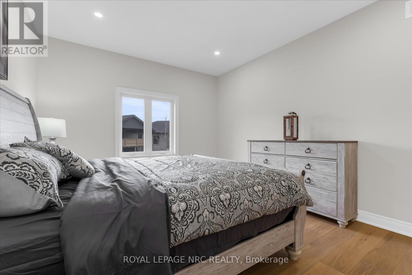 736 Clarence Street, Port Colborne, Ontario  L3K 0A8 - Photo 16 - X12916958