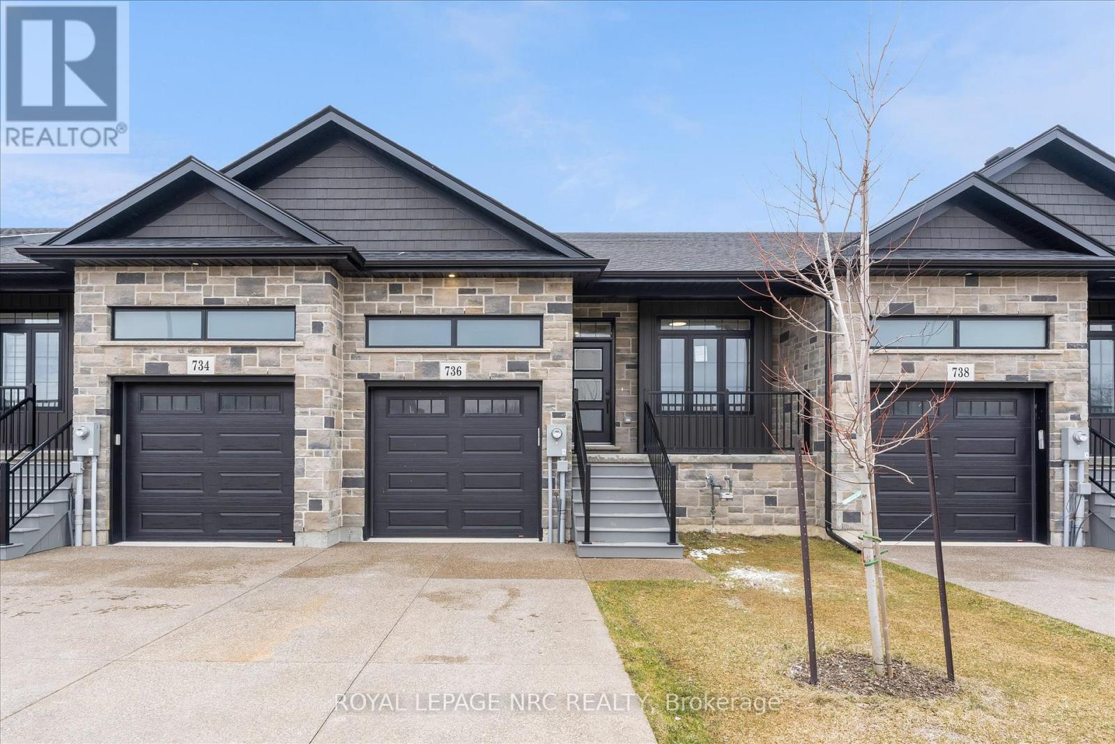 736 Clarence Street, Port Colborne, Ontario  L3K 0A8 - Photo 2 - X12916958