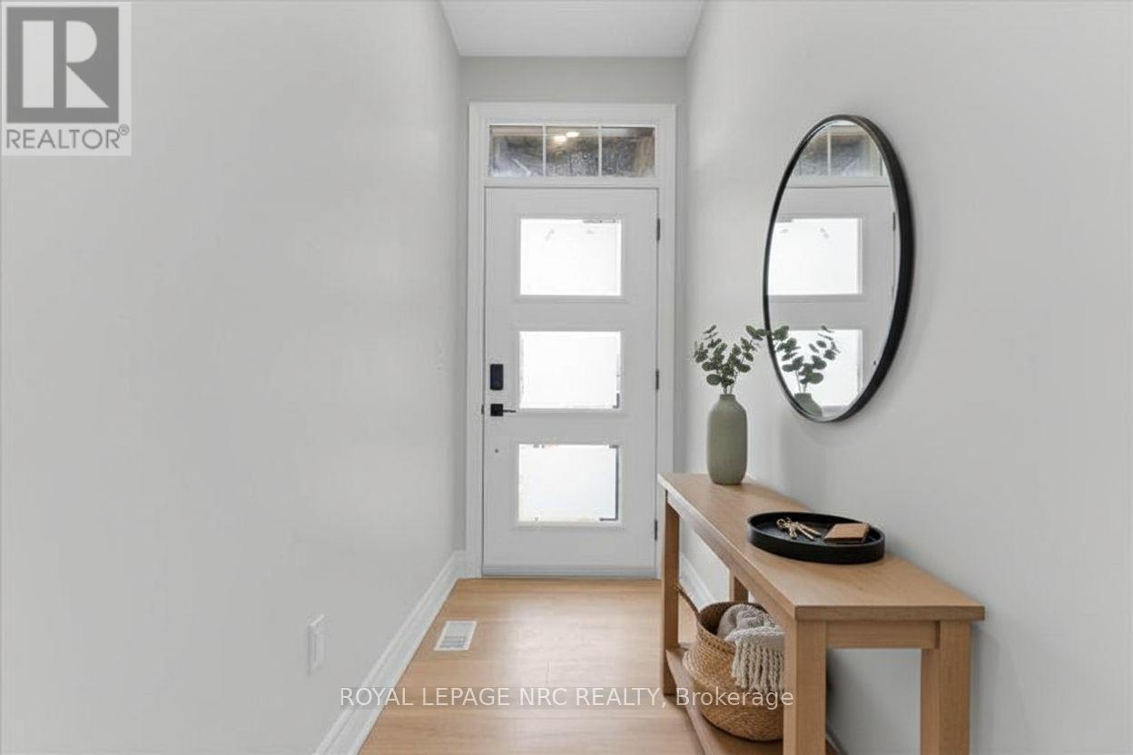 736 Clarence Street, Port Colborne, Ontario  L3K 0A8 - Photo 23 - X12916958