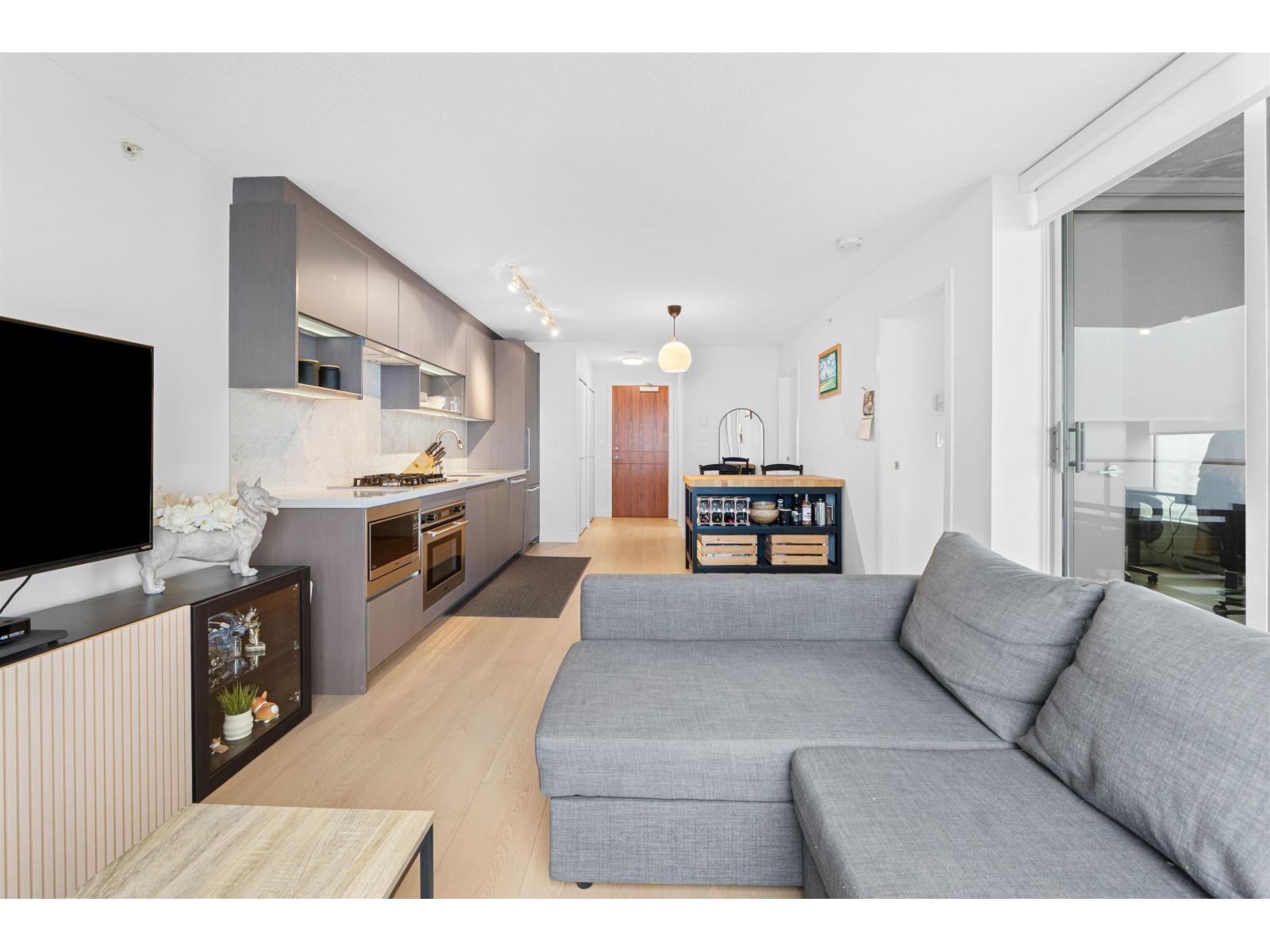 3209 13750 100 Avenue, Surrey, British Columbia  V3T 0L3 - Photo 4 - R3103239