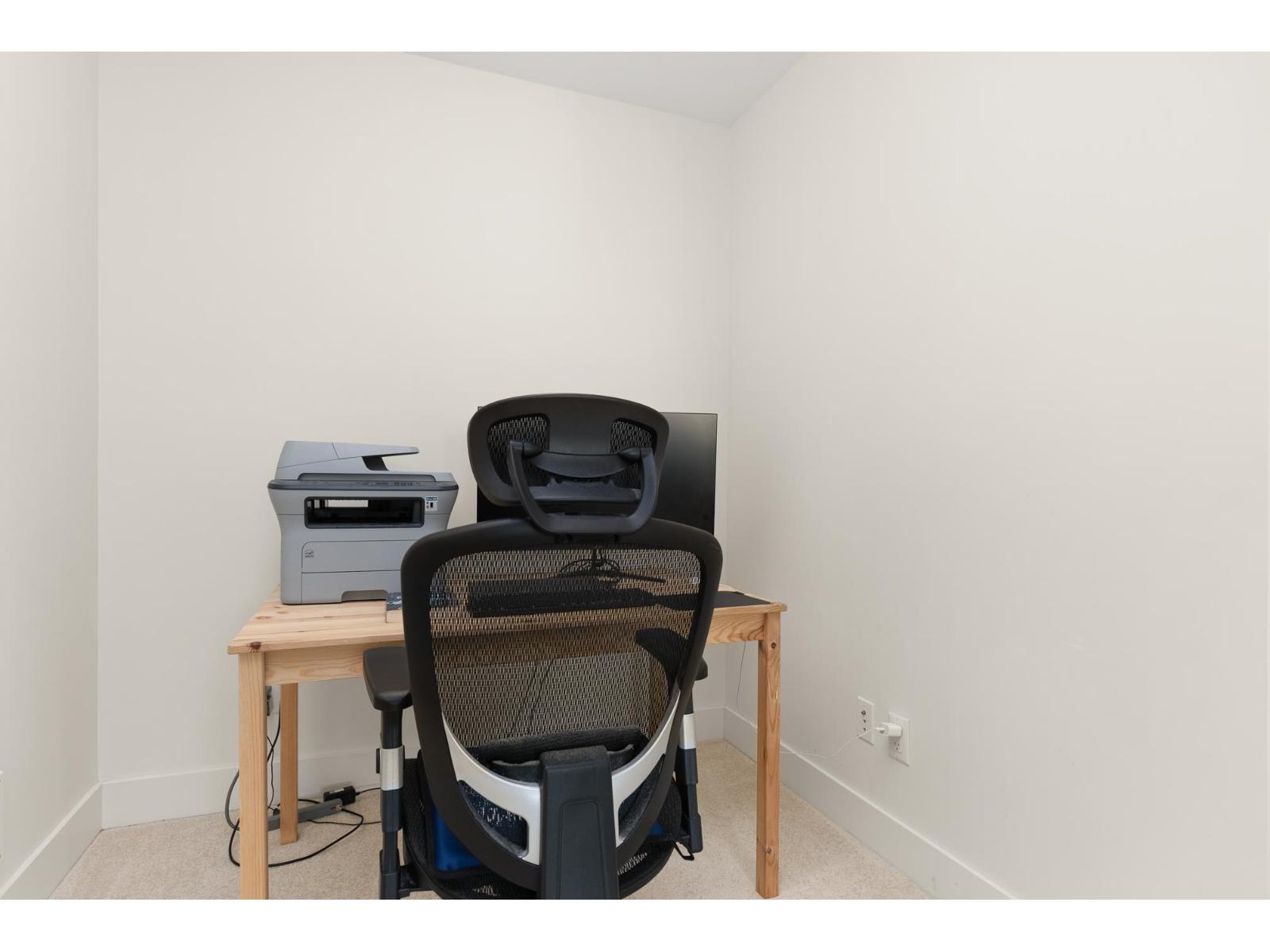 205 14022 North Bluff Road, White Rock, British Columbia  V4B 3C3 - Photo 18 - R3103241