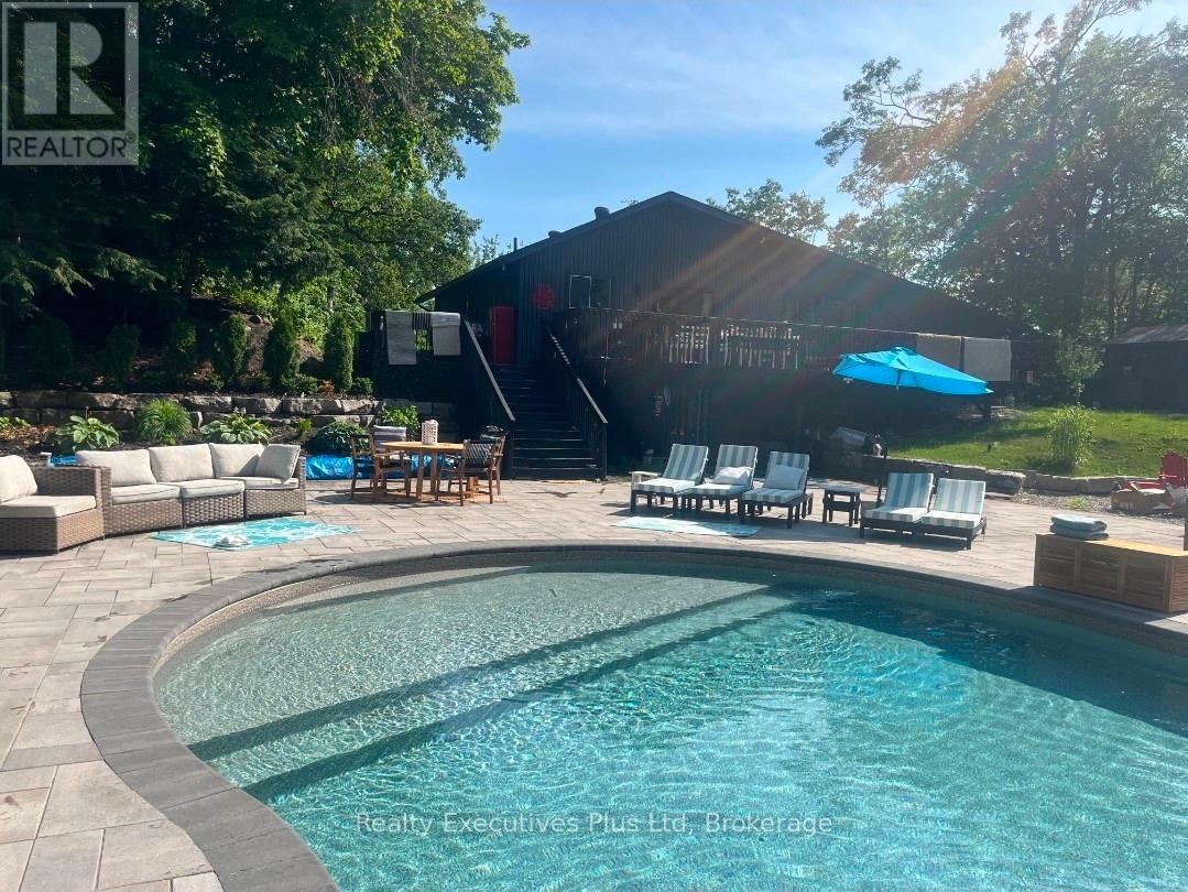 24 Birch Grove Drive, Oro-Medonte (Horseshoe Valley), Ontario  L4M 4Y8 - Photo 21 - S12916908