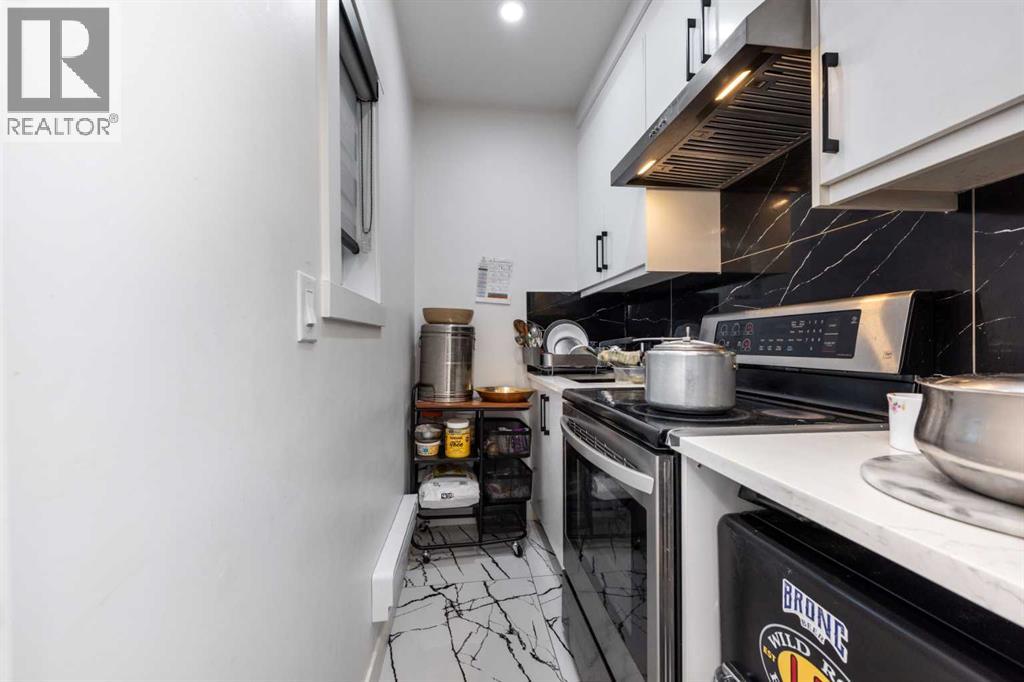 133 Woodbrook Road Sw, Calgary, Alberta  T2W 6C6 - Photo 7 - A2280043