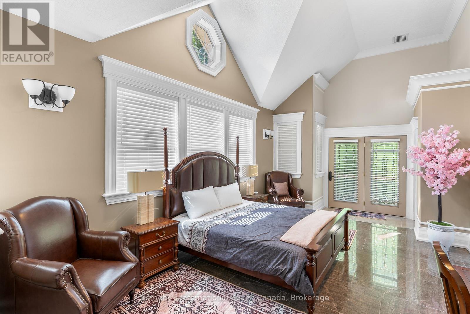 176 Moore Street, Northern Bruce Peninsula, Ontario  N0H 1W0 - Photo 23 - X12916868