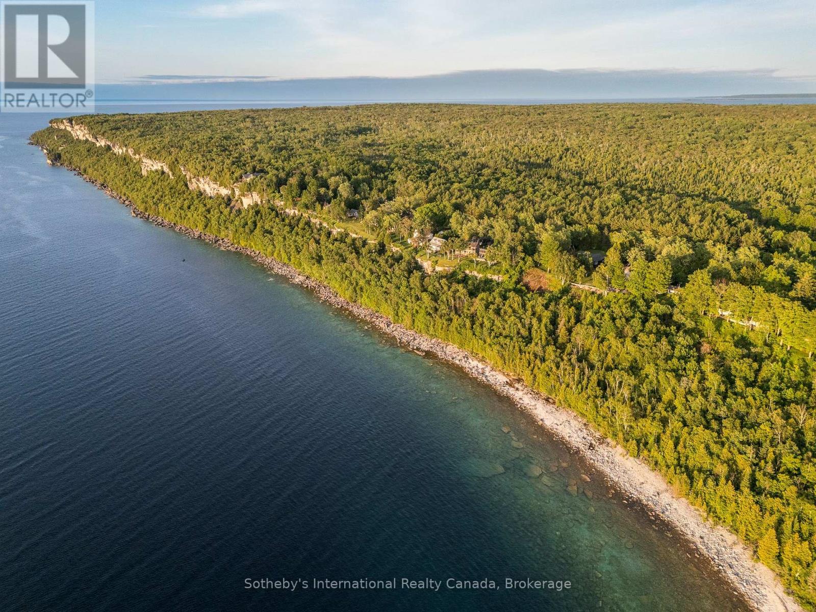 176 Moore Street, Northern Bruce Peninsula, Ontario  N0H 1W0 - Photo 7 - X12916868