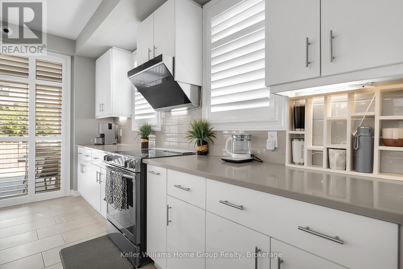 121 Lovett Lane, Guelph, Ontario  N1G 0H1 - Photo 10 - X12916916