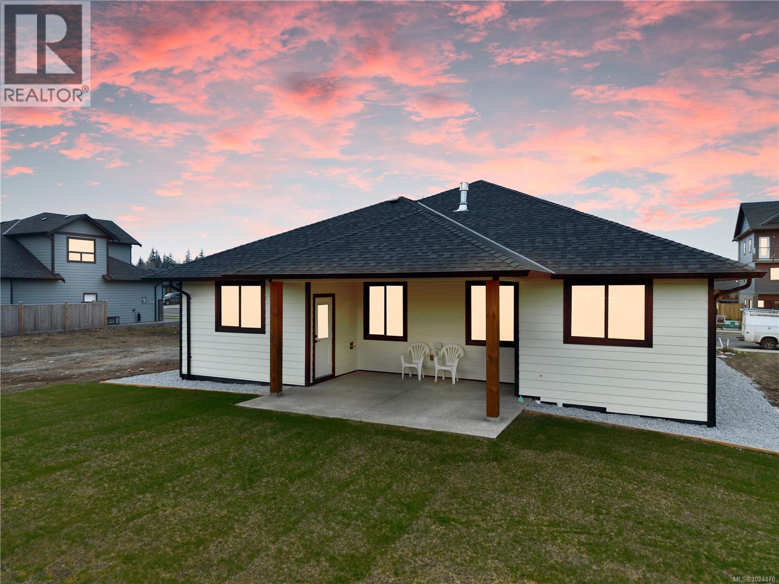 713 Beaver Creek Blvd, Campbell River, British Columbia  V9W 0B6 - Photo 2 - 1024470