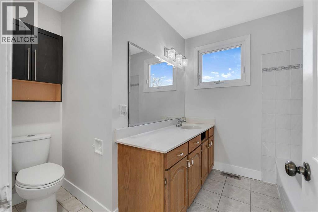 40 Pleasant Range Place, Rural Rocky View County, Alberta  T1Z 0H2 - Photo 28 - A2292579