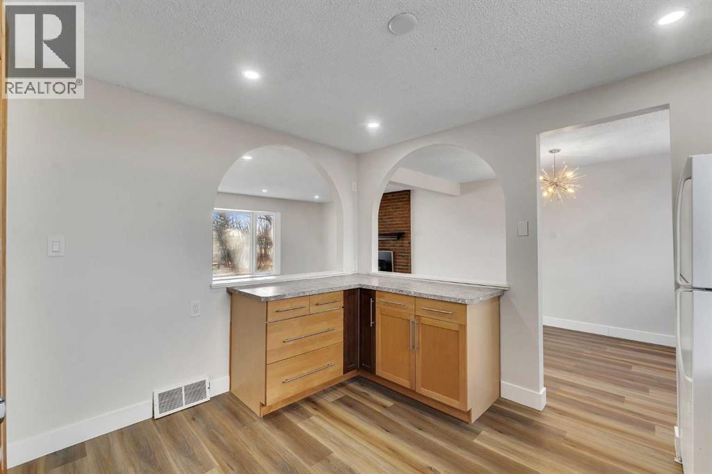 40 Pleasant Range Place, Rural Rocky View County, Alberta  T1Z 0H2 - Photo 15 - A2292579