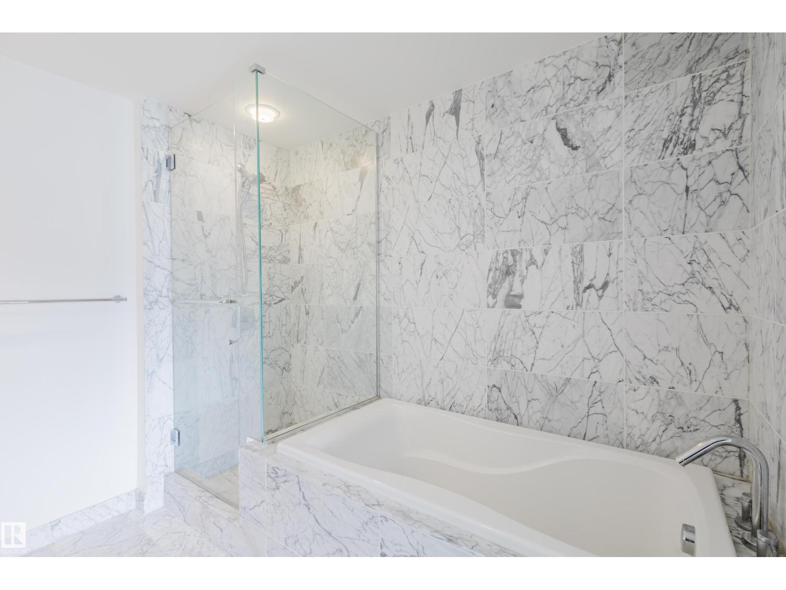 Unknown Address, ,     - Photo 30 - E4478861