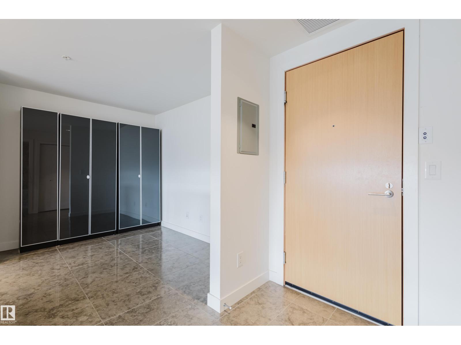 Unknown Address, ,     - Photo 6 - E4478861