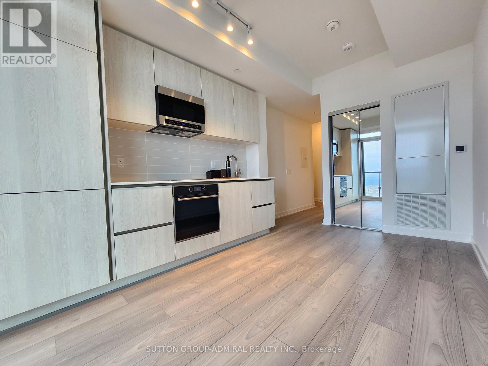 3107 - 110 Broadway Avenue, Toronto, Ontario  M4P 1V7 - Photo 4 - C12916902