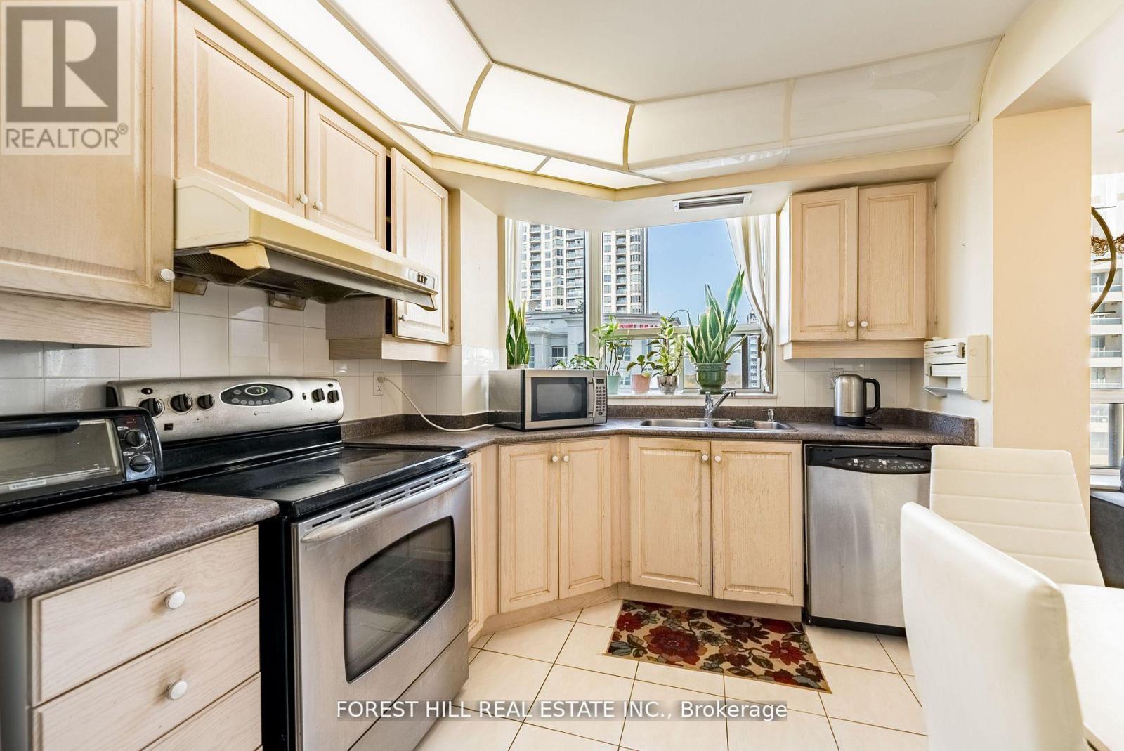 902 - 5418 Yonge Street, Toronto, Ontario  M2N 6X4 - Photo 8 - C12916936