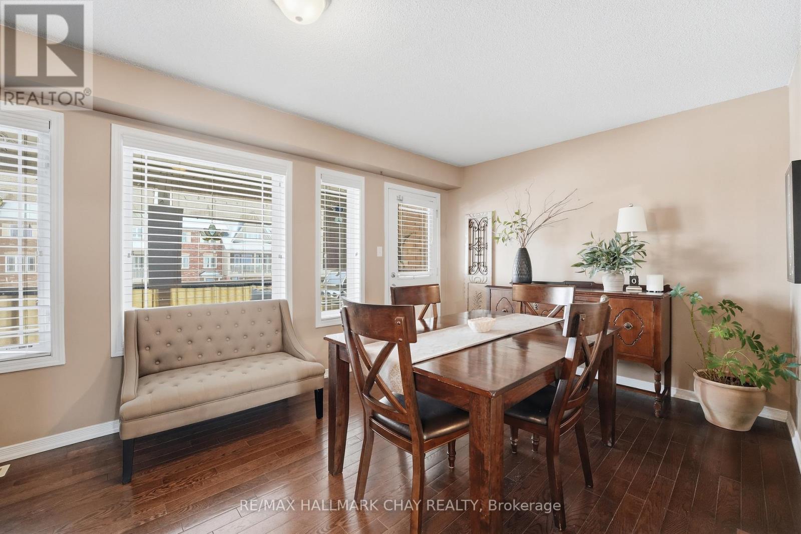 1280 Coleman Crescent, Innisfil, Ontario  L9S 0G6 - Photo 18 - N12916880