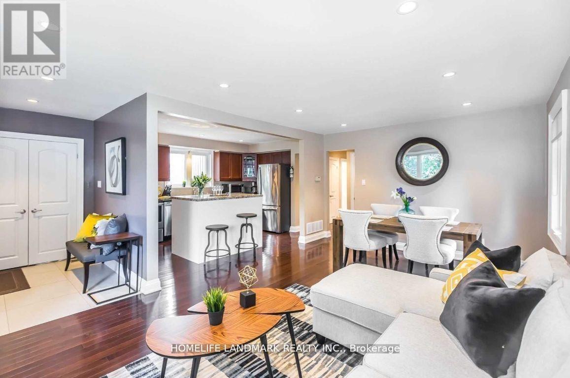 286 Gells Road, Richmond Hill, Ontario  L4C 3A4 - Photo 12 - N12916890