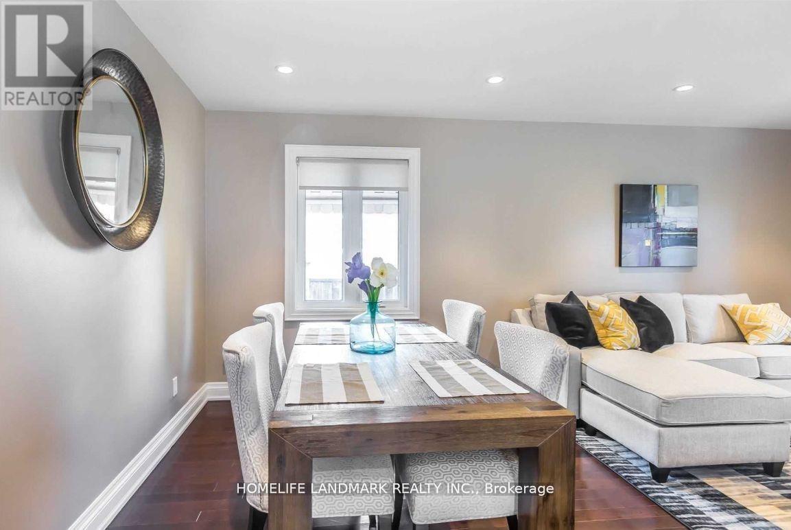 286 Gells Road, Richmond Hill, Ontario  L4C 3A4 - Photo 4 - N12916890