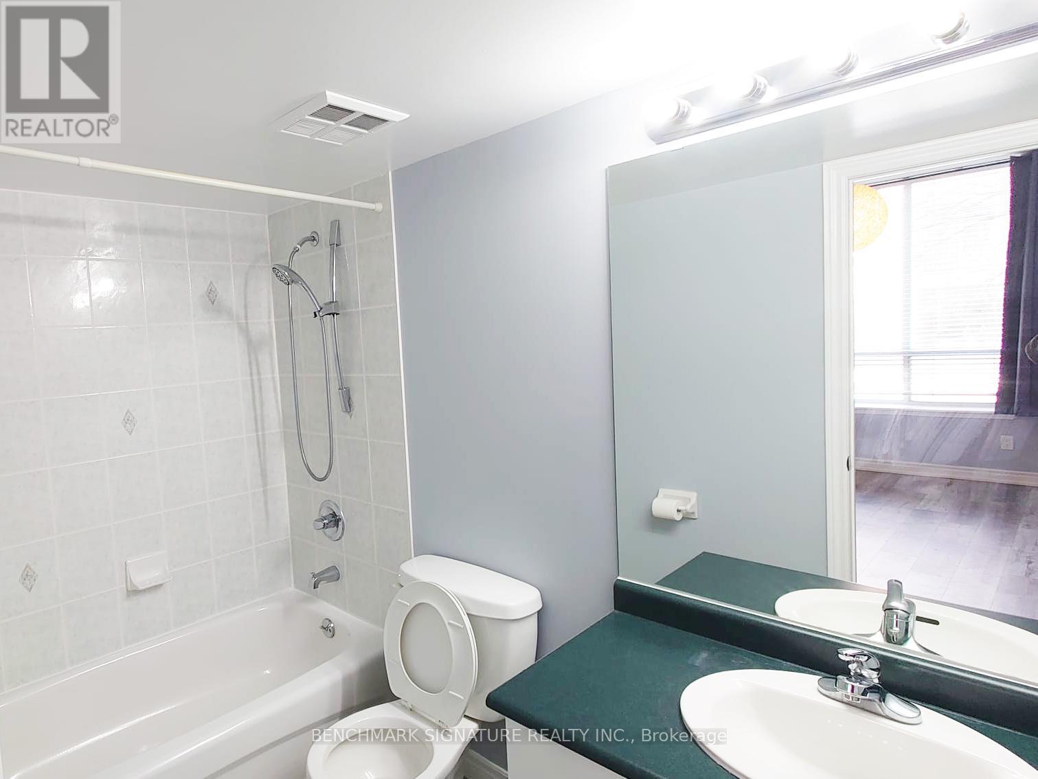 110 - 25 Times Avenue, Markham, Ontario  L3T 7X5 - Photo 4 - N12916914