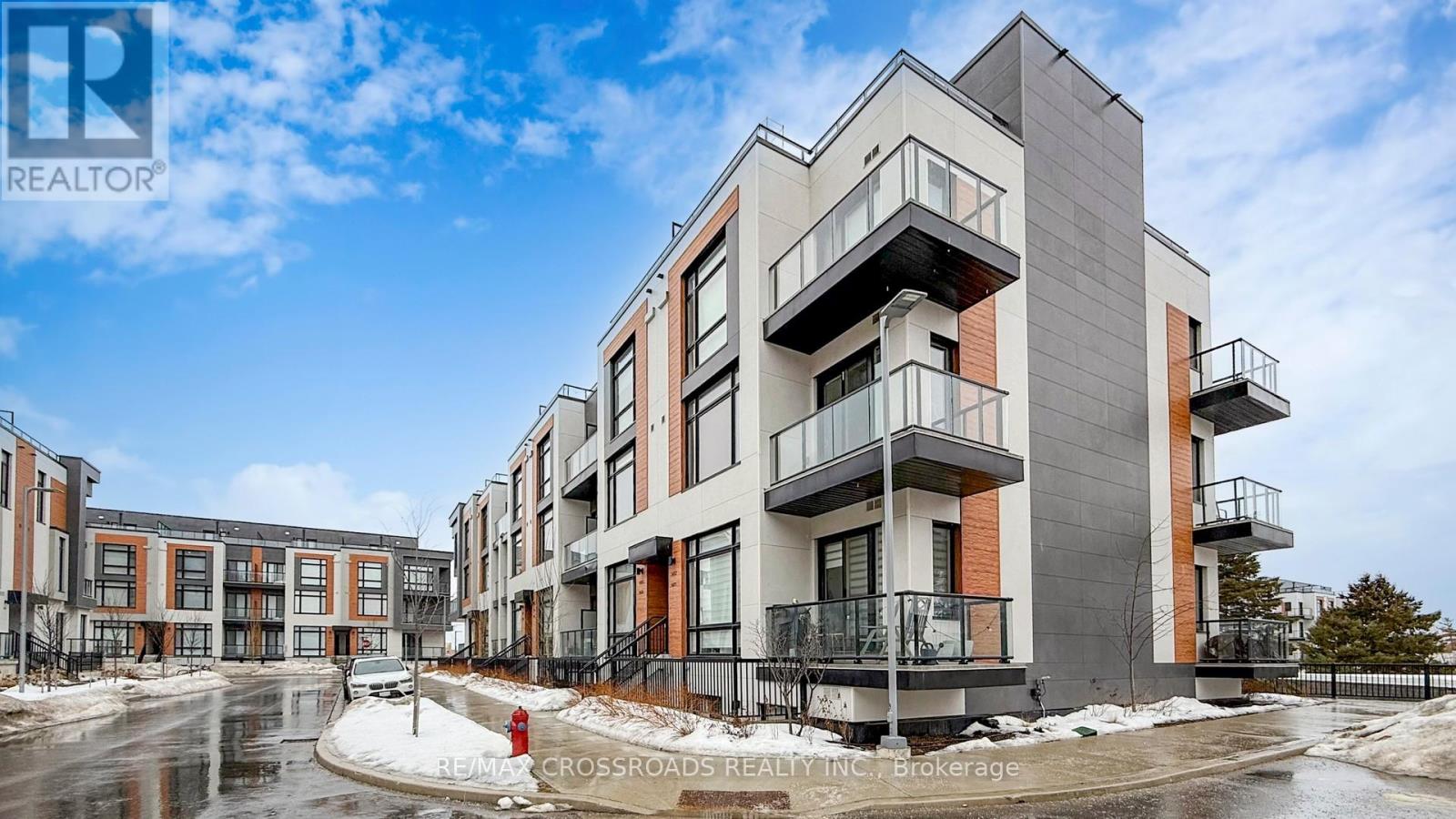 1403 - 15 DAVID EYER ROAD, Richmond Hill, Ontario