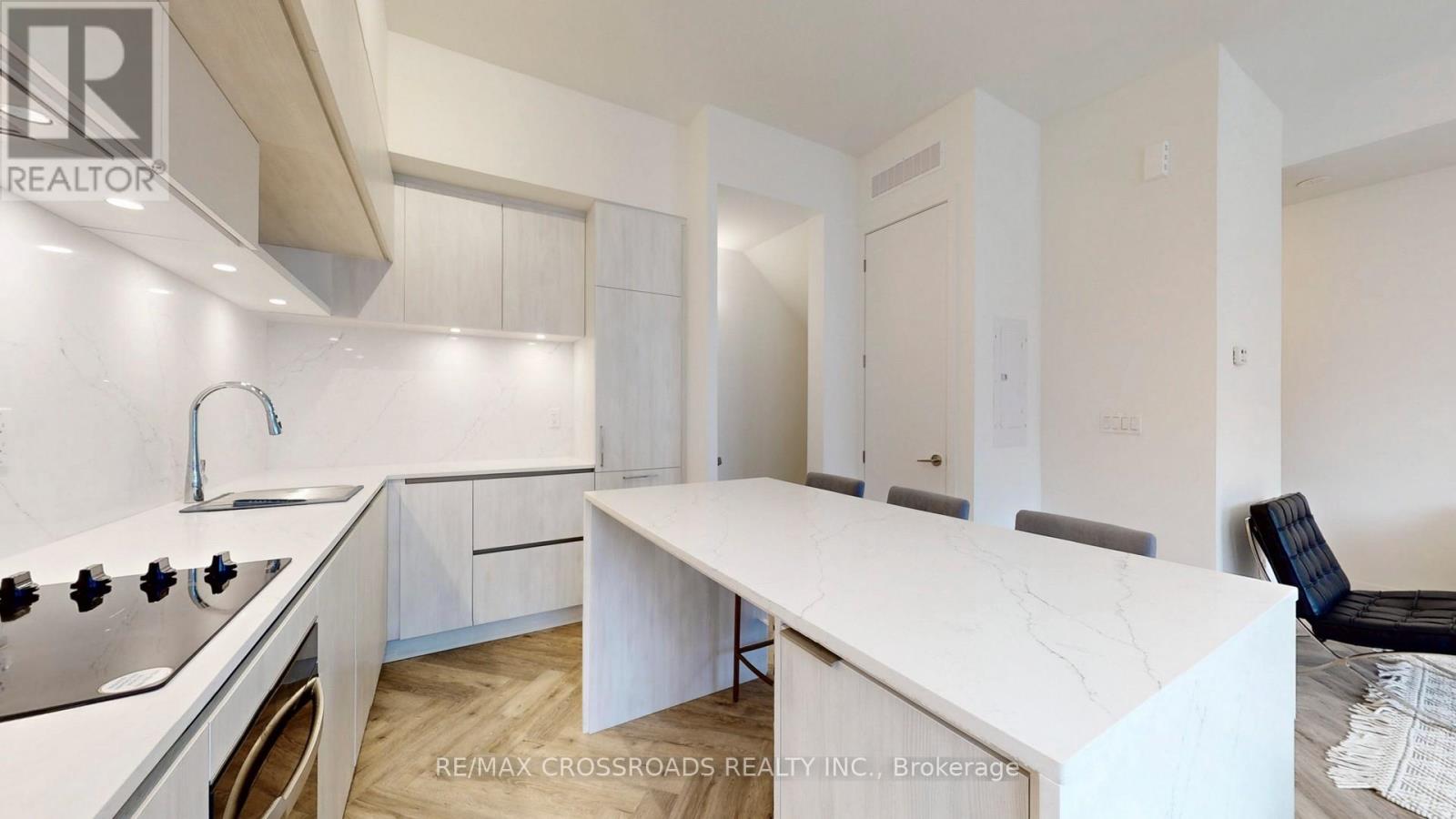 1403 - 15 David Eyer Road, Richmond Hill, Ontario  L4S 0N2 - Photo 15 - N12916922