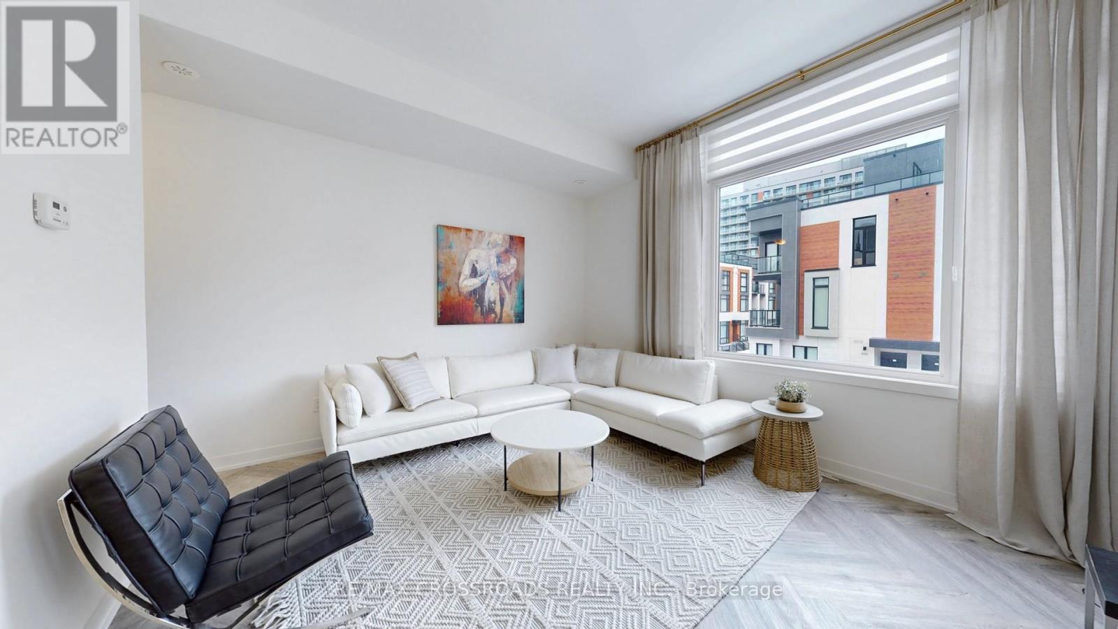 1403 - 15 David Eyer Road, Richmond Hill, Ontario  L4S 0N2 - Photo 4 - N12916922