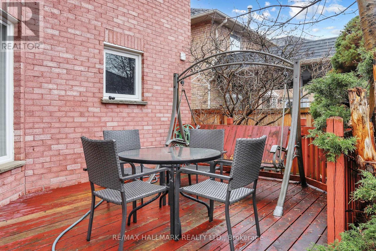 97 Stave Crescent, Richmond Hill, Ontario  L4C 9J2 - Photo 34 - N12916950