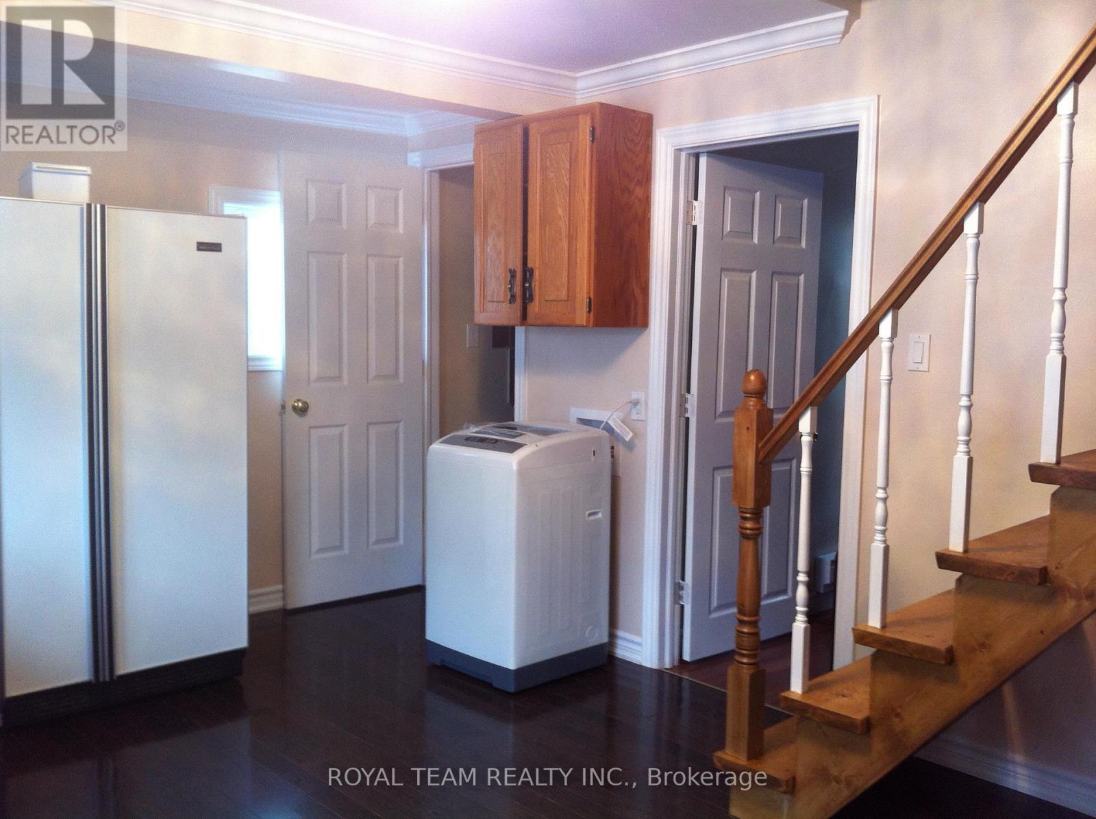 11 Middlebrook Road, Wasaga Beach, Ontario  L9Z 2Y6 - Photo 8 - S12916894