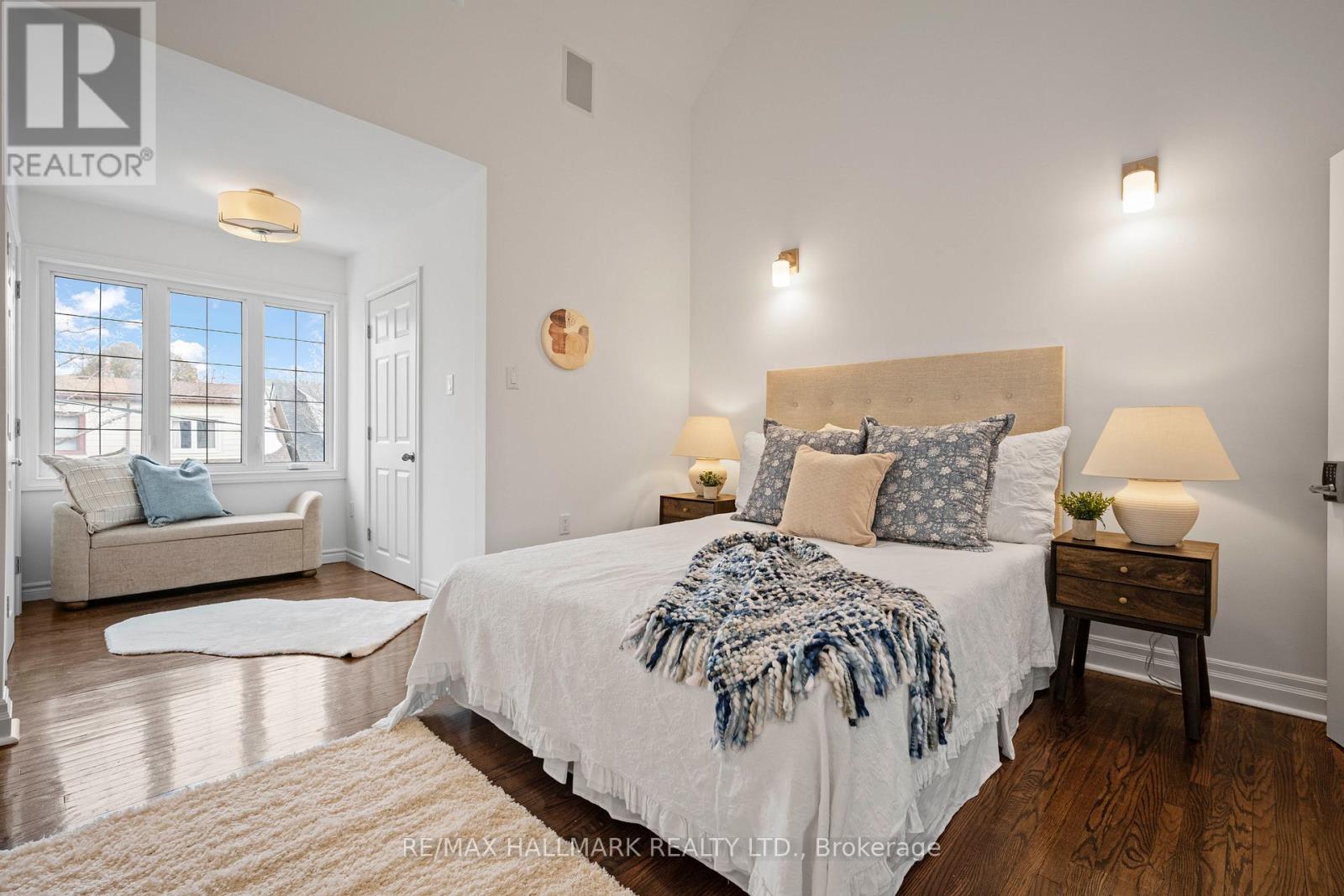 17 Mountnoel Avenue, Toronto, Ontario  M4J 1H7 - Photo 21 - E12907838