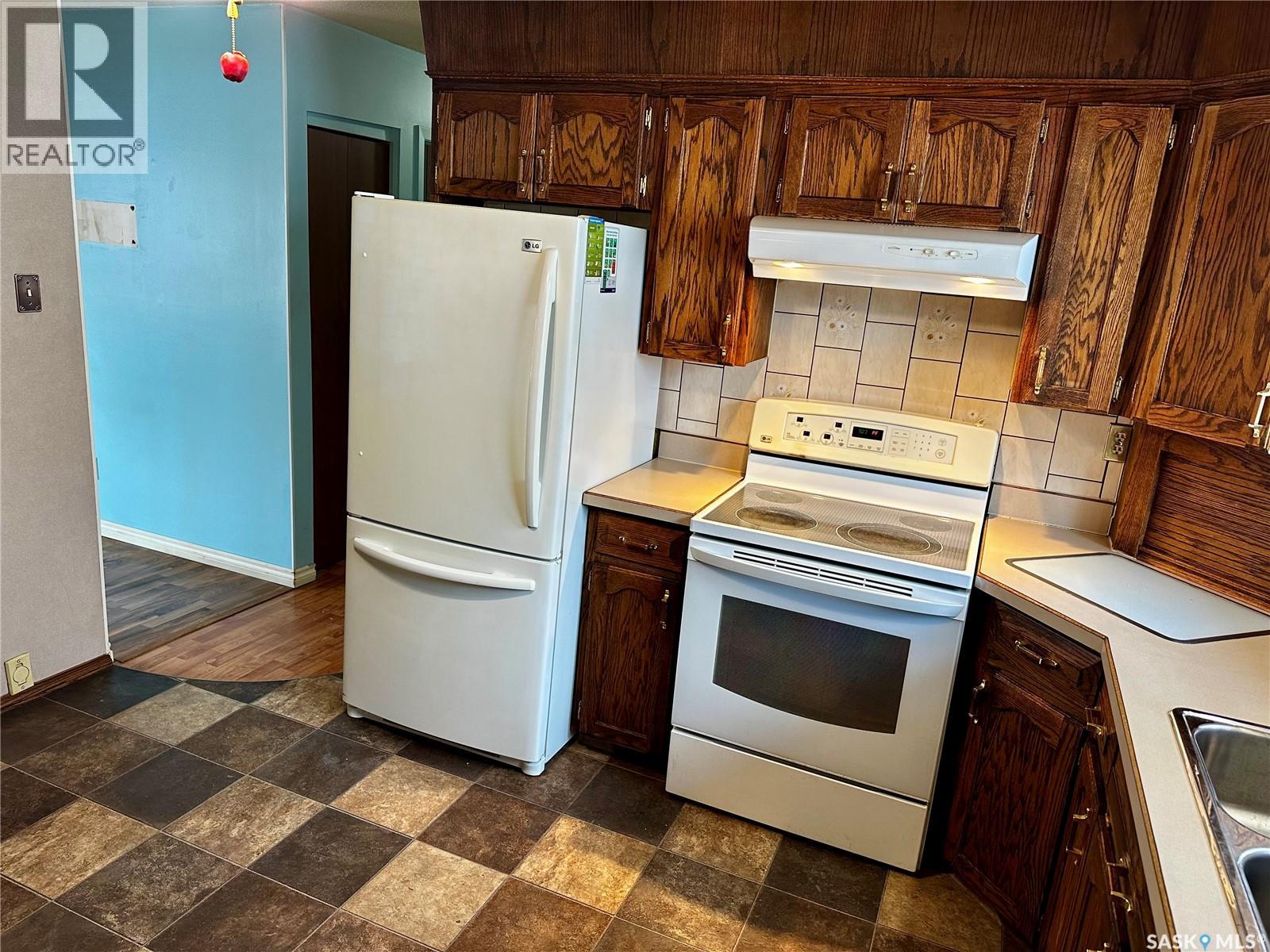 87 Sangster Boulevard, Regina, Saskatchewan  S4R 6L3 - Photo 4 - SK031152