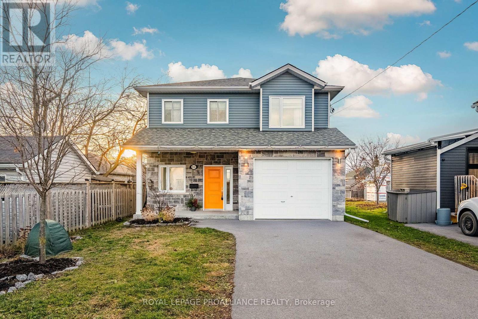 84 South George Street, Belleville (Belleville Ward), Ontario  K8N 3G9 - Photo 1 - X12916756