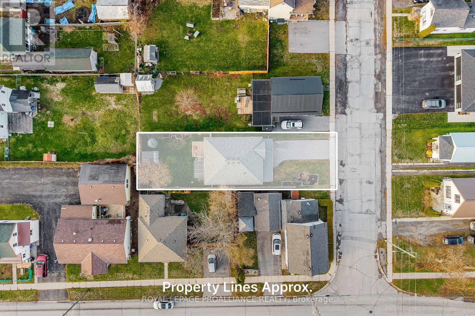 84 South George Street, Belleville (Belleville Ward), Ontario  K8N 3G9 - Photo 28 - X12916756