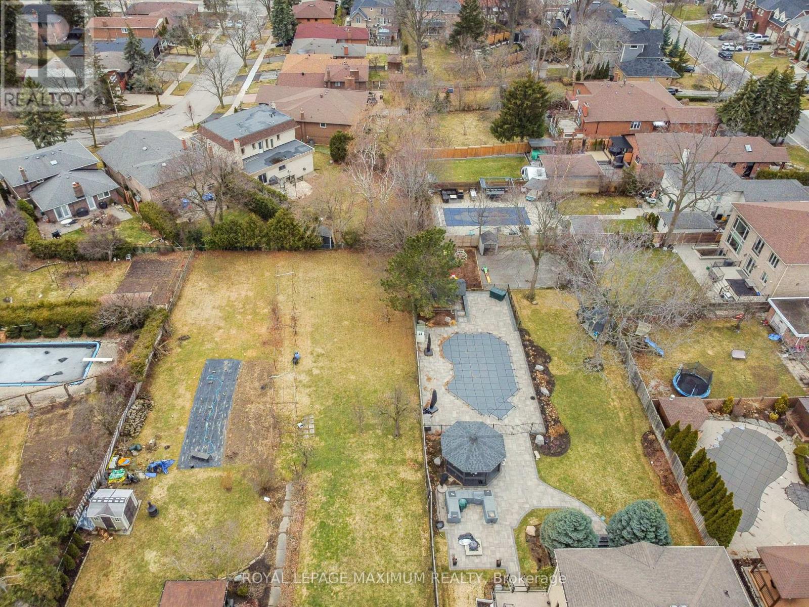 78 Roxaline Street, Toronto, Ontario  M9P 2Z2 - Photo 42 - W12913394