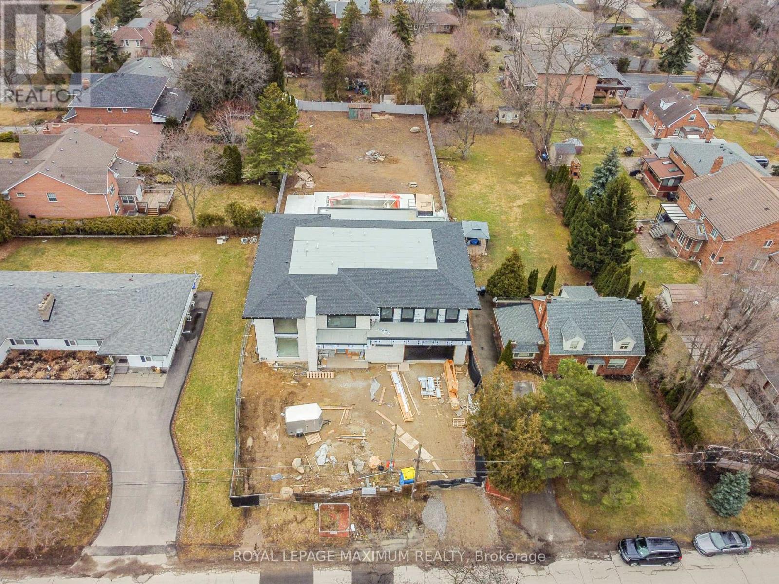 78 Roxaline Street, Toronto, Ontario  M9P 2Z2 - Photo 35 - W12913394