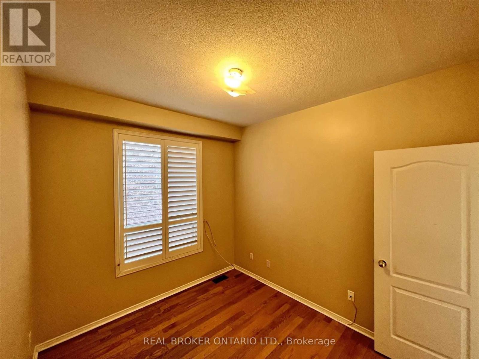 Upper Level - 5218 Oscar Peterson Boulevard, Mississauga, Ontario  L5M 0E1 - Photo 16 - W12916854