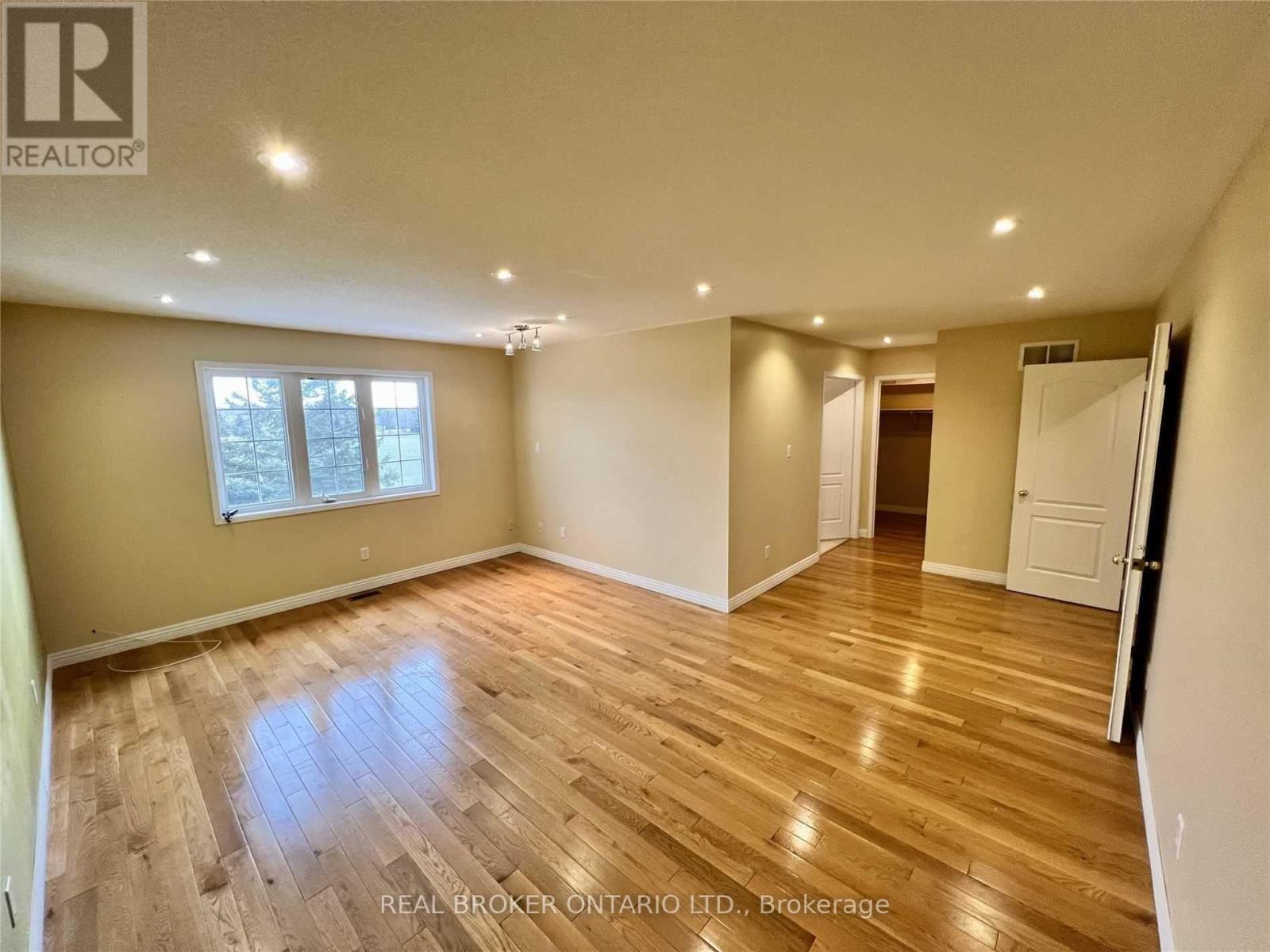 Upper Level - 5218 Oscar Peterson Boulevard, Mississauga, Ontario  L5M 0E1 - Photo 20 - W12916854