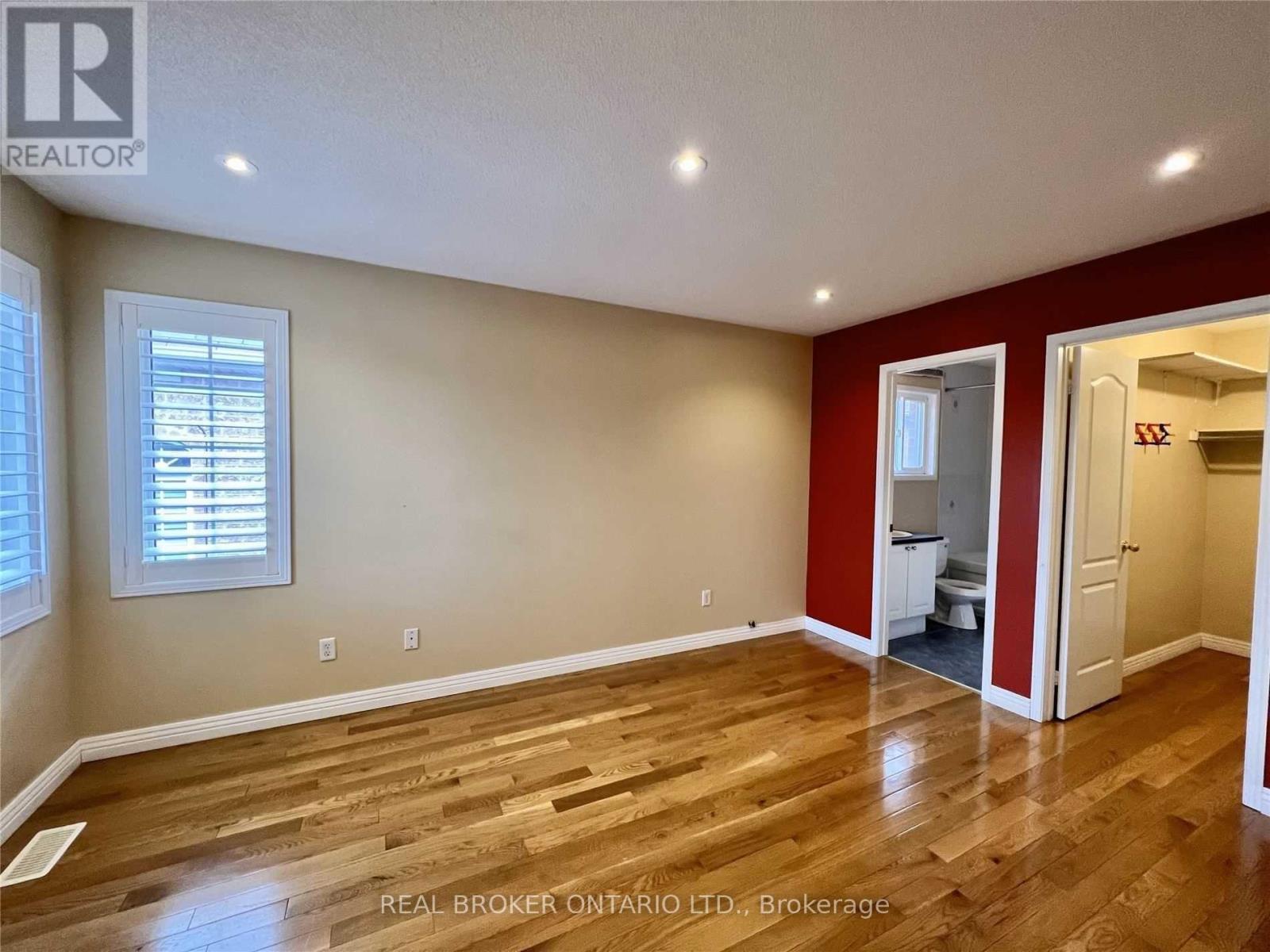 Upper Level - 5218 Oscar Peterson Boulevard, Mississauga, Ontario  L5M 0E1 - Photo 29 - W12916854