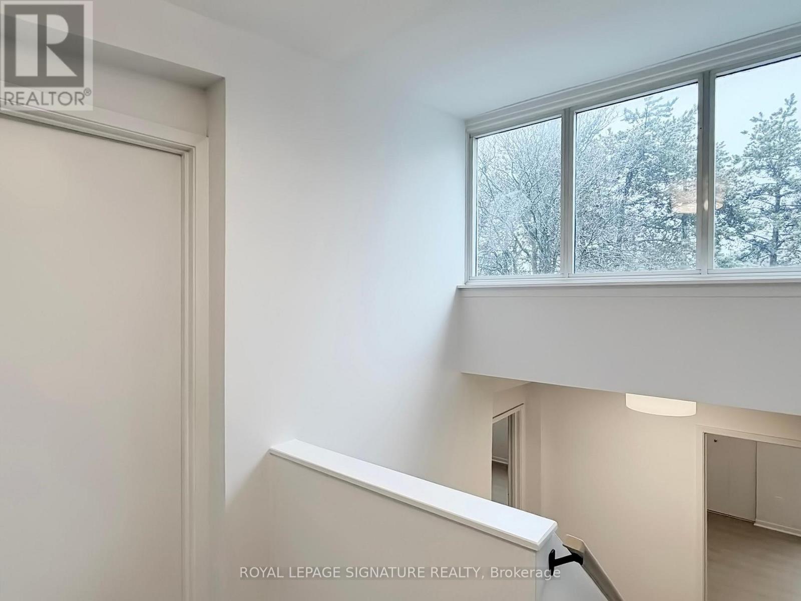 4 - 374 Driftwood Avenue, Toronto, Ontario  M3N 2P5 - Photo 13 - W12916860