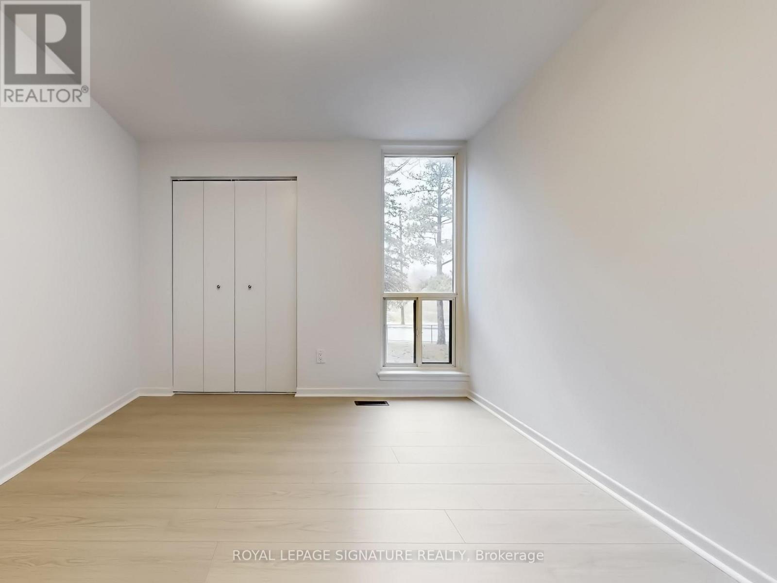 4 - 374 Driftwood Avenue, Toronto, Ontario  M3N 2P5 - Photo 18 - W12916860