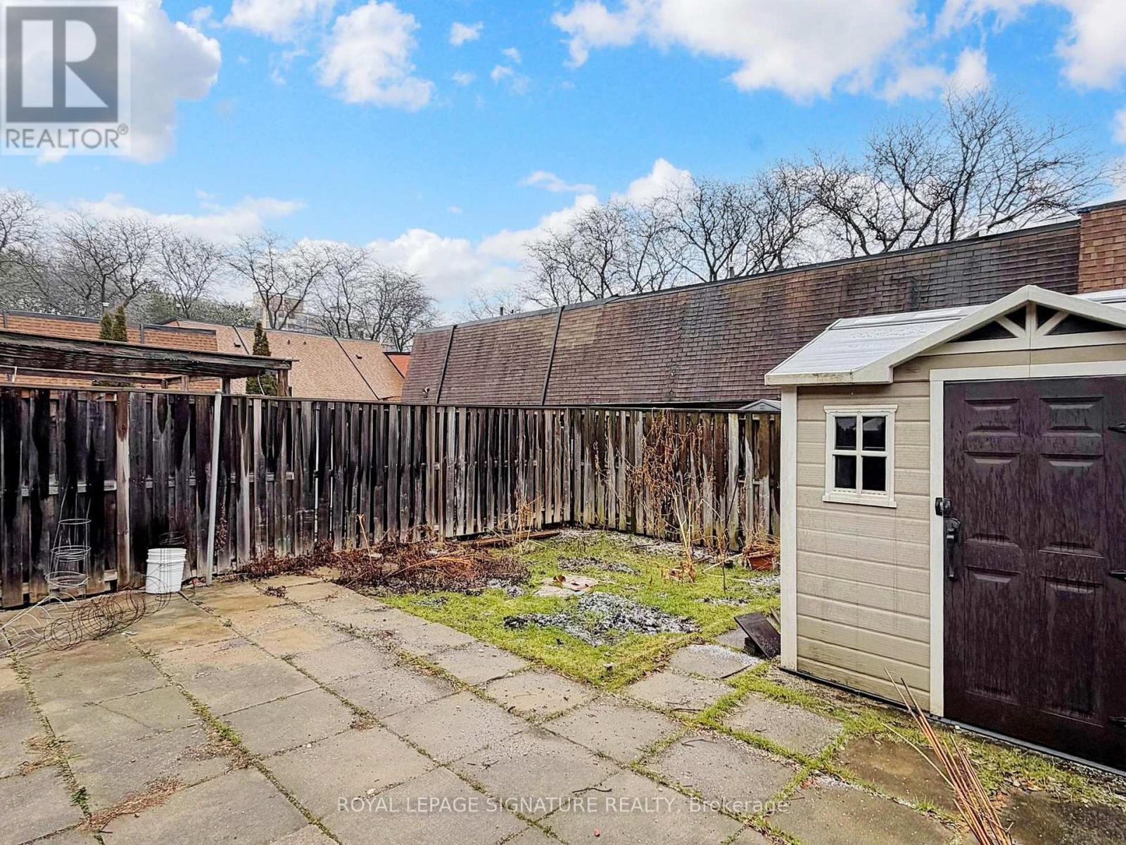 4 - 374 Driftwood Avenue, Toronto, Ontario  M3N 2P5 - Photo 38 - W12916860