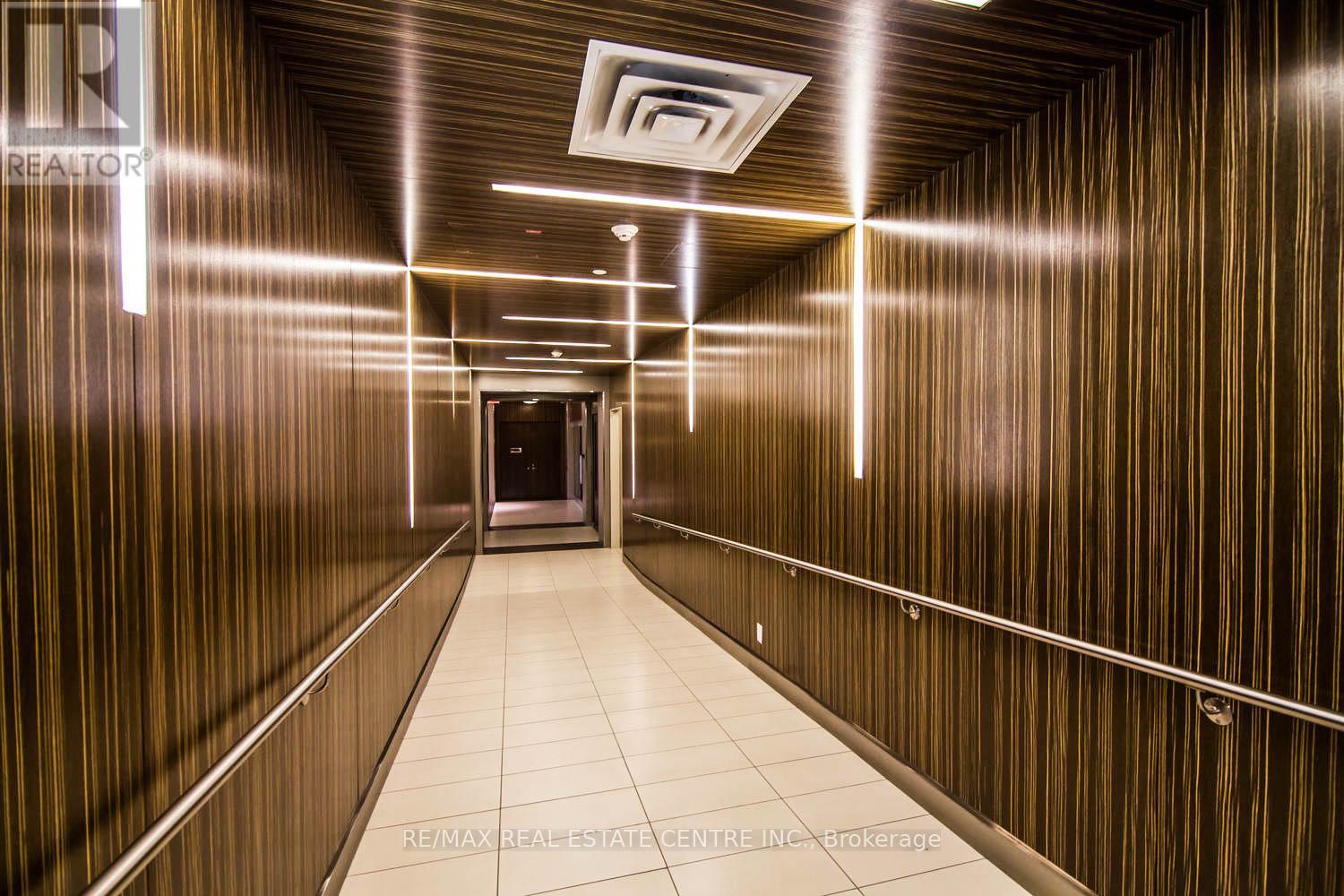 1429 - 2 Eva Road, Toronto, Ontario  M9C 0A9 - Photo 11 - W12916874